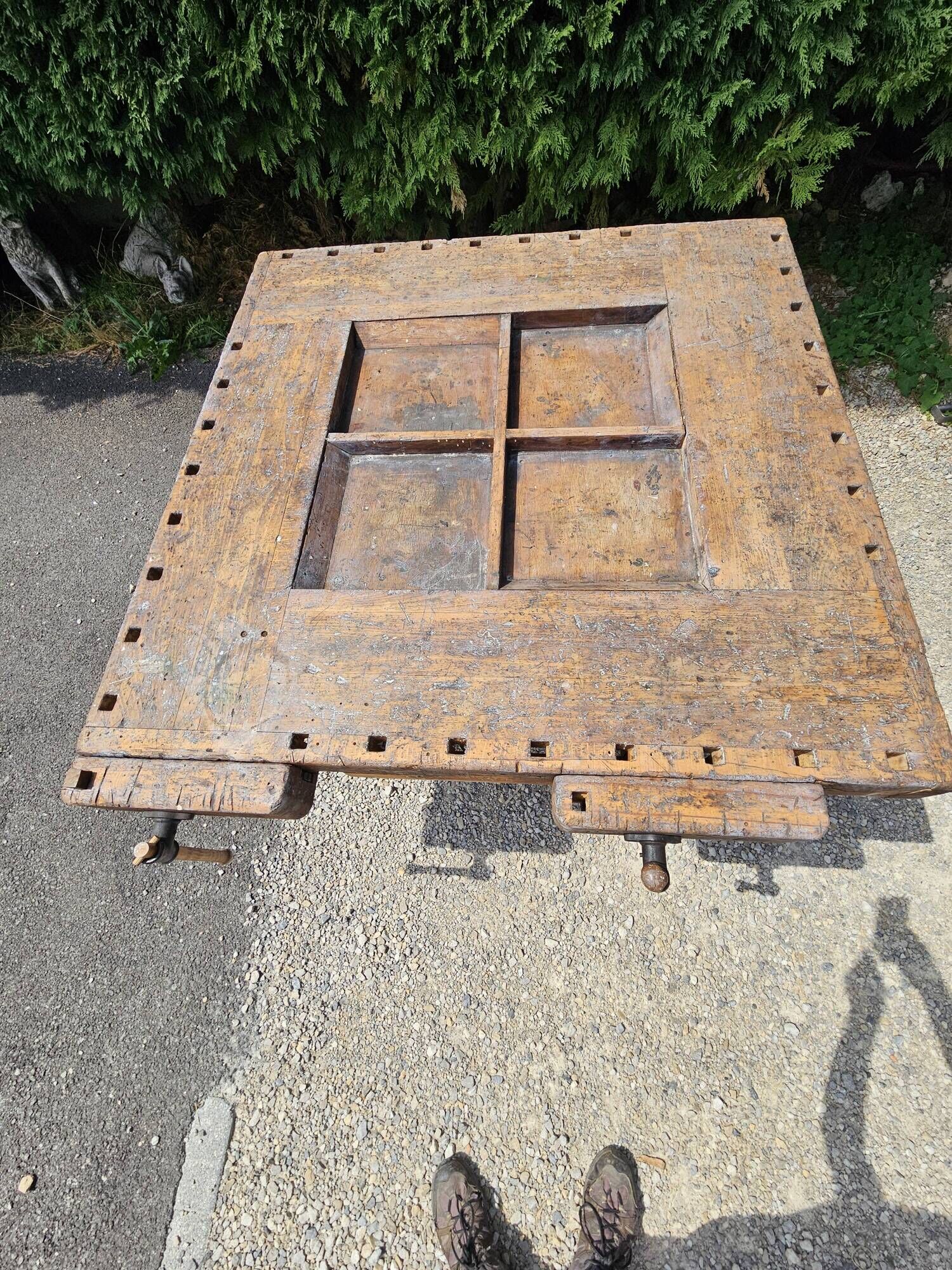 Établi ancien de sculpteur