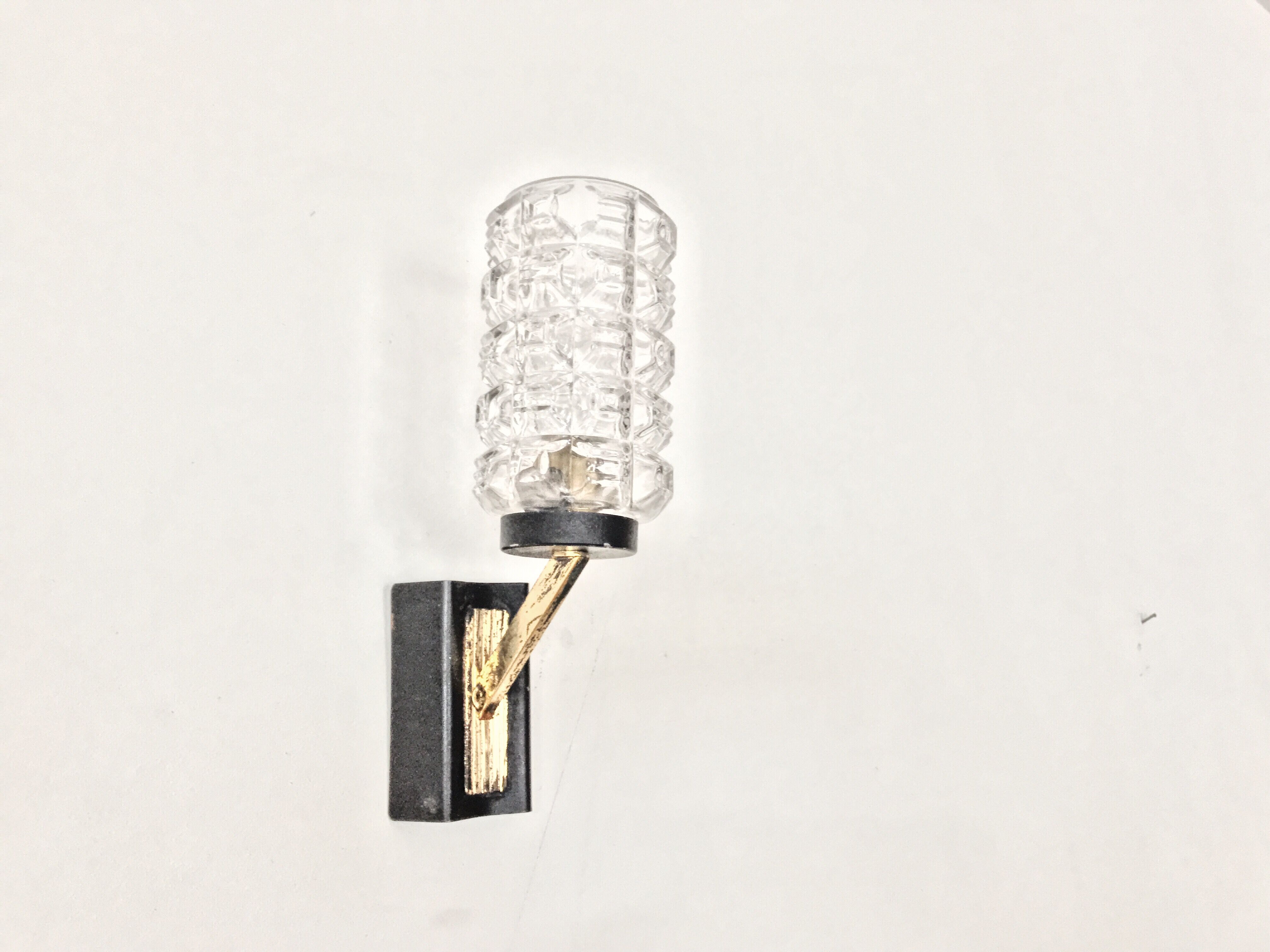 Apply glass and golden 1960