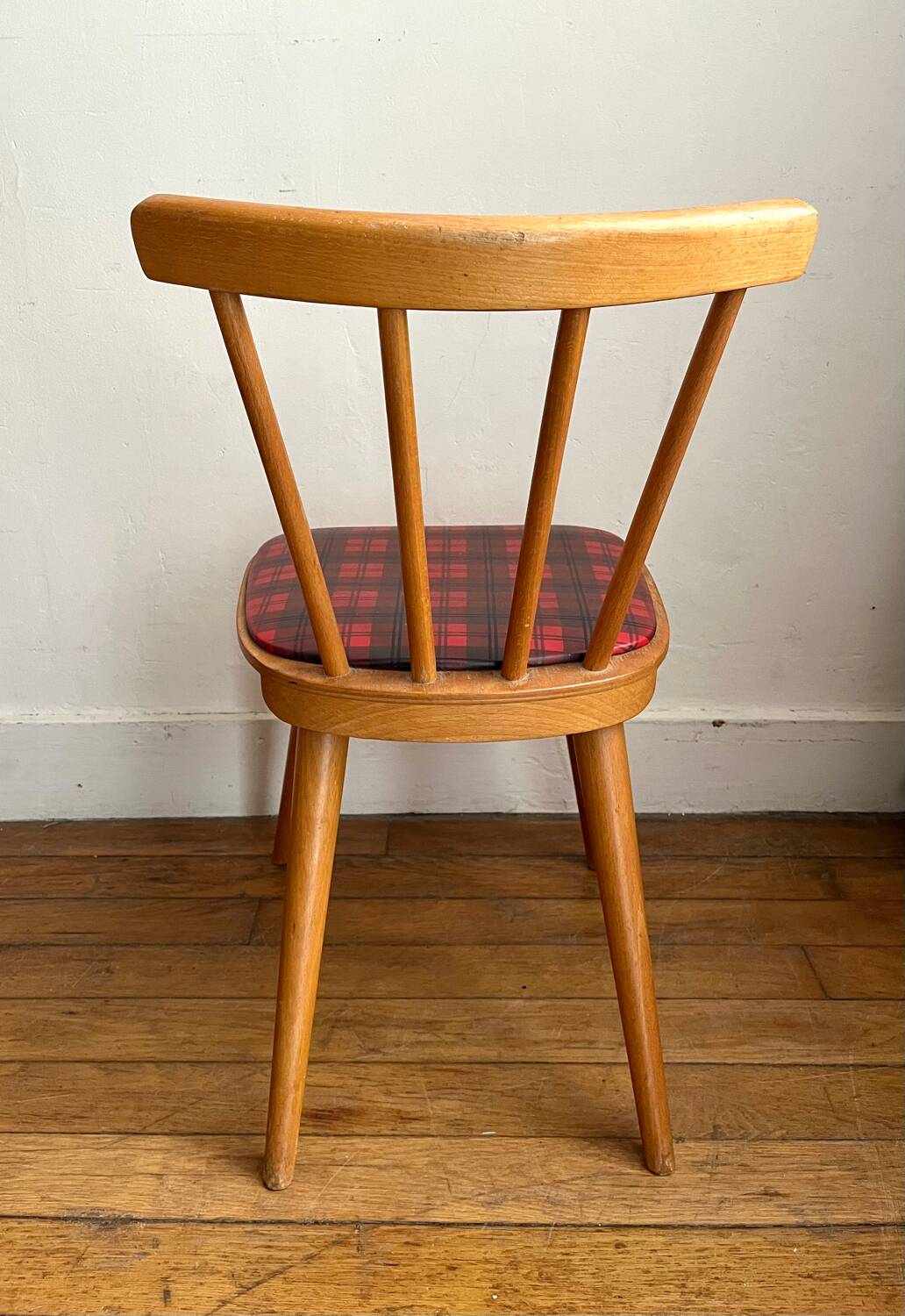 Kindergarten desk and chair set