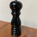 Pepper mill