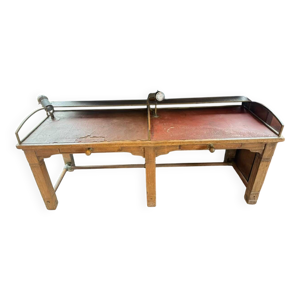 Ancienne table de banque - debut