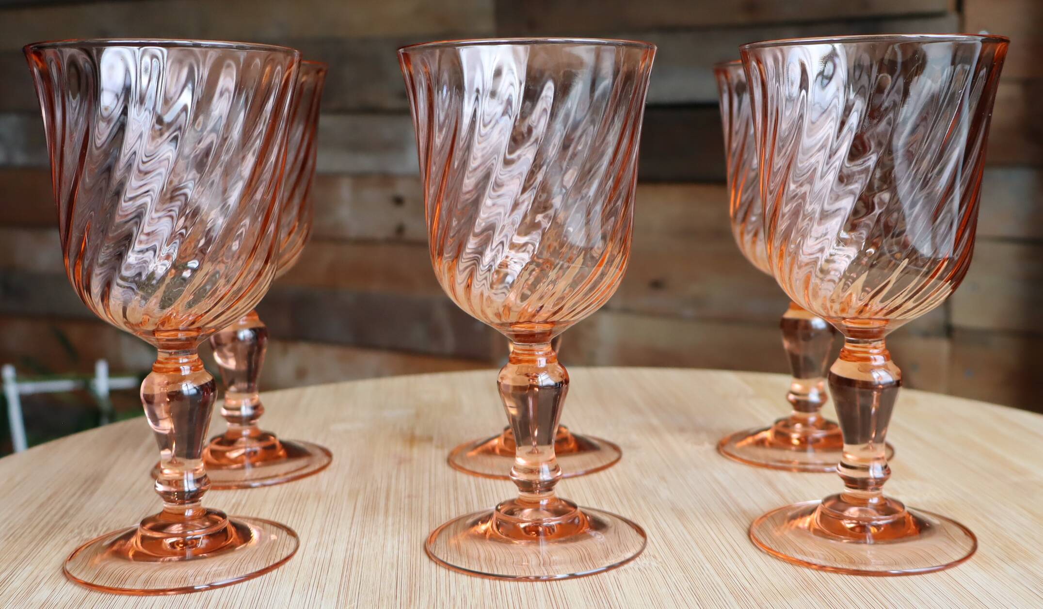 Set of 6 Rosaline twisted pink glass stemmed glasses – Arcoroc France