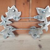 Underside flat silver metal extendable decoration leaves