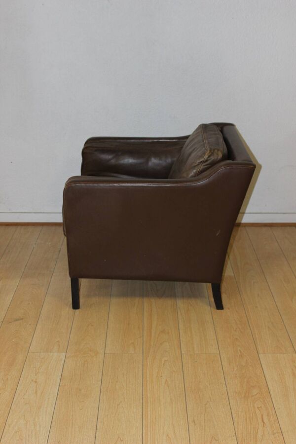 Paire de fauteuils en cuir par Borge Mogensen vers 1970