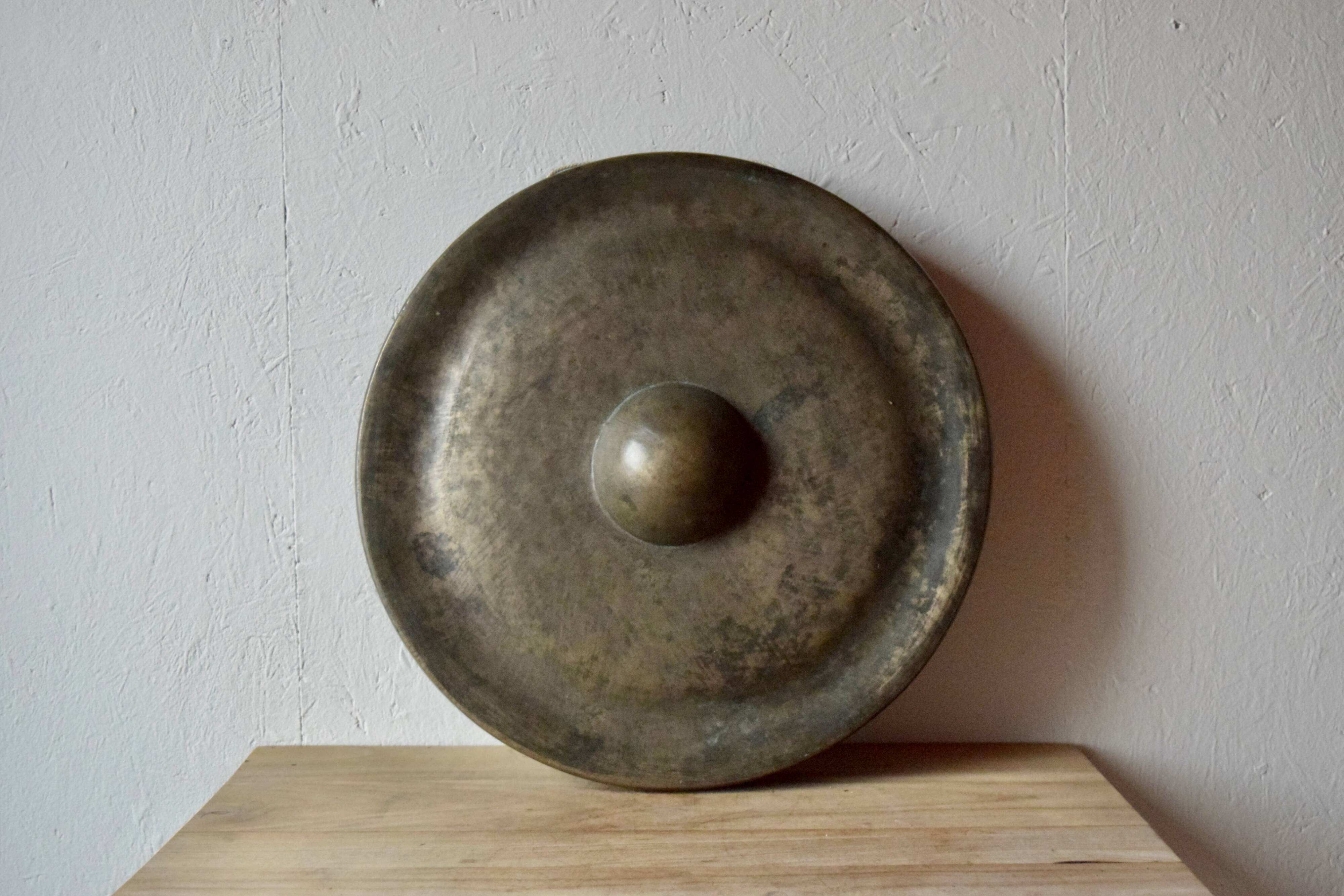 Old Asian gong - 46 cm