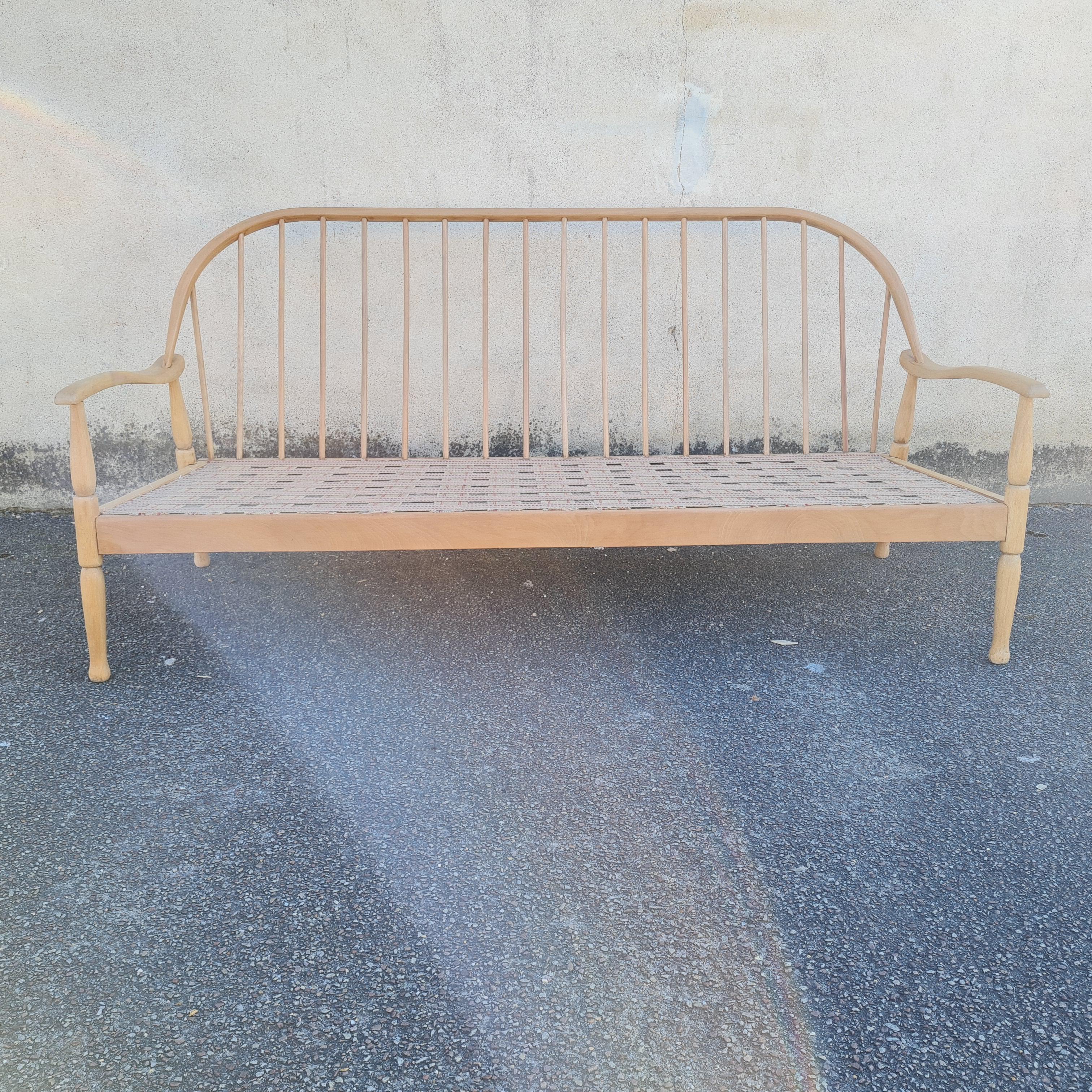 Sofa Ercol 3 place in light wood