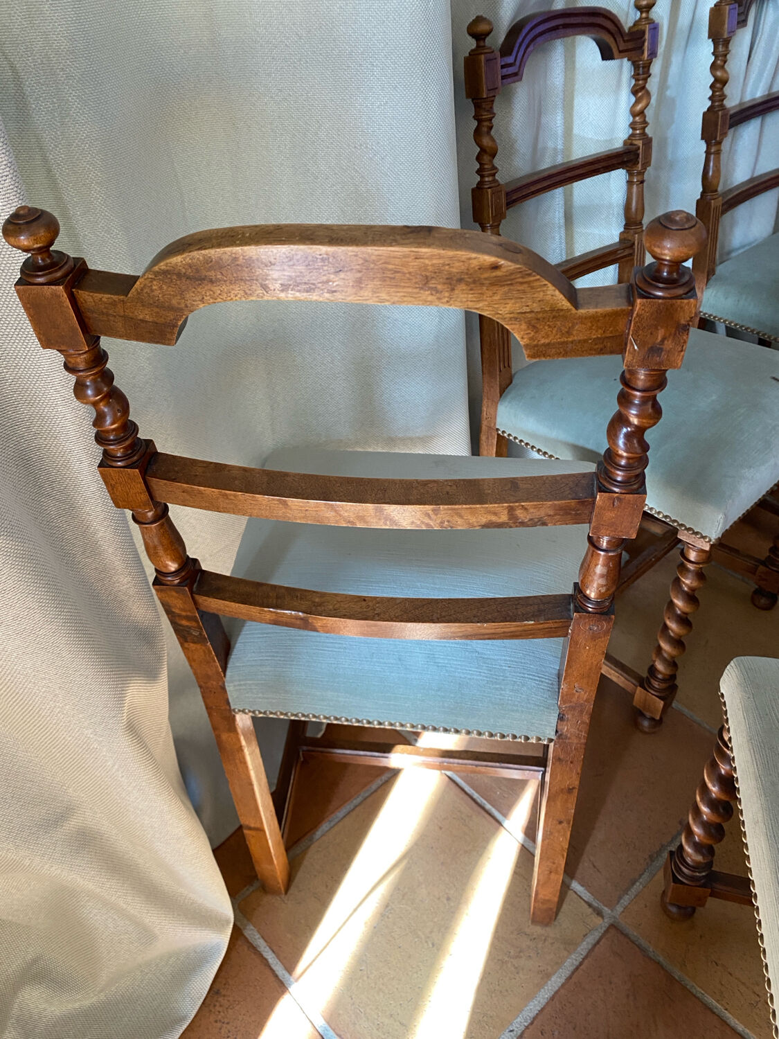 Six turned wooden chairs