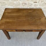 Solid wooden coffee table, with drawer