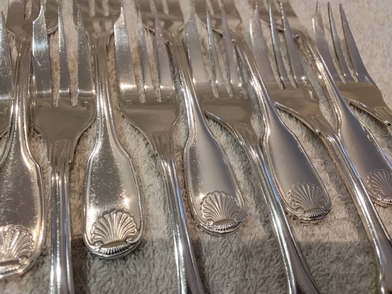 12 silver-plated metal cake forks by Christofle Vendôme 15.2