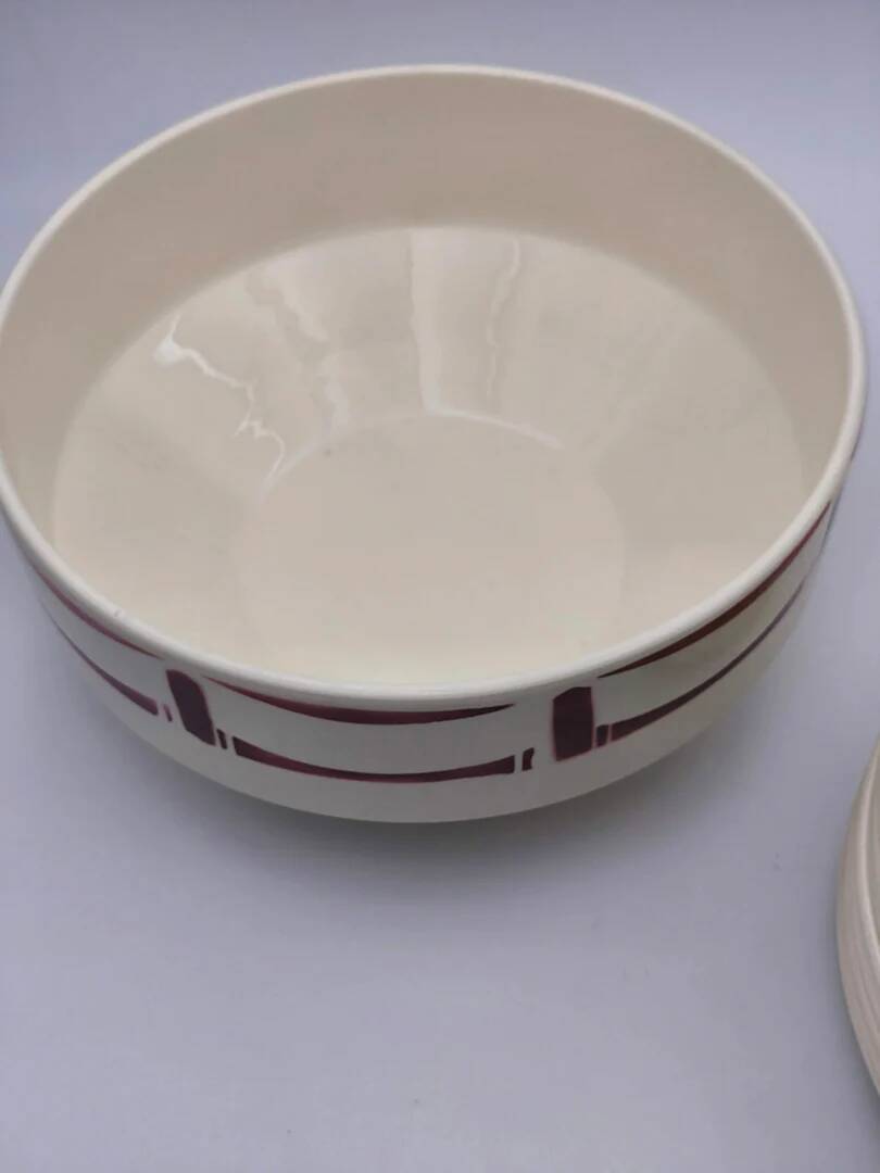 "France Louise" table service – Bordeaux geometric decor