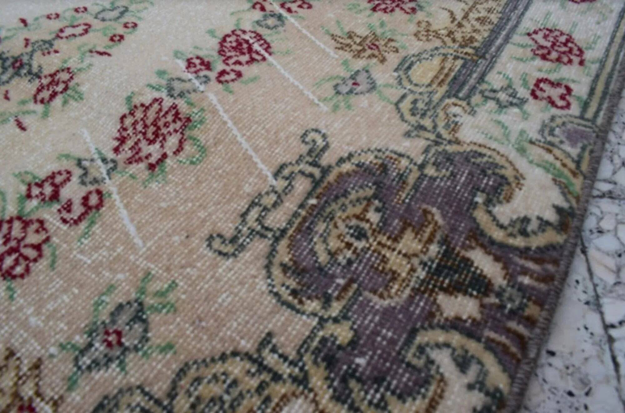 Vintage Turkish Oushak rug 114x212 cm