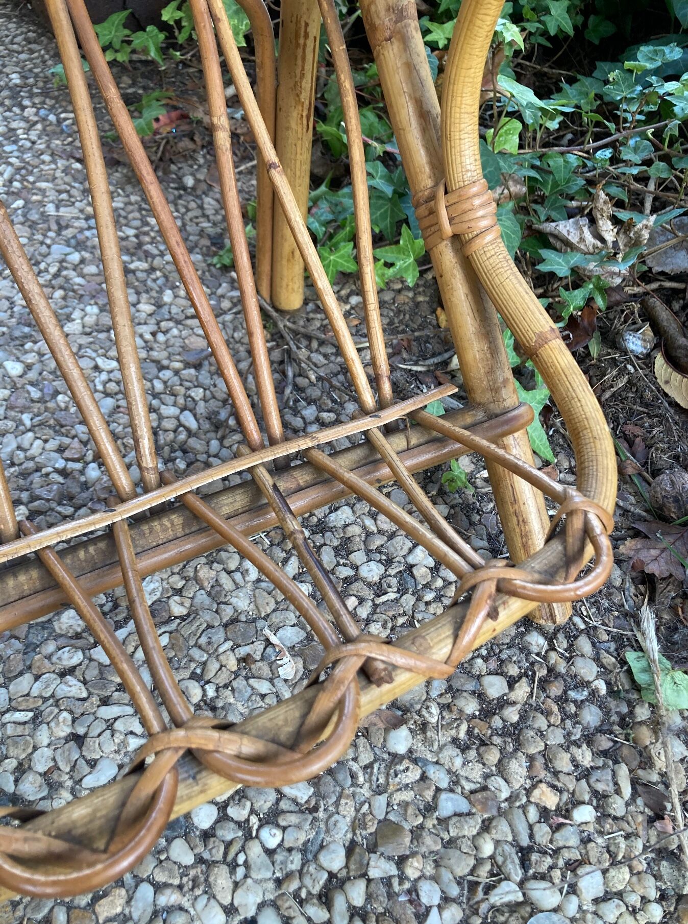 Vintage rattan magazine rack table