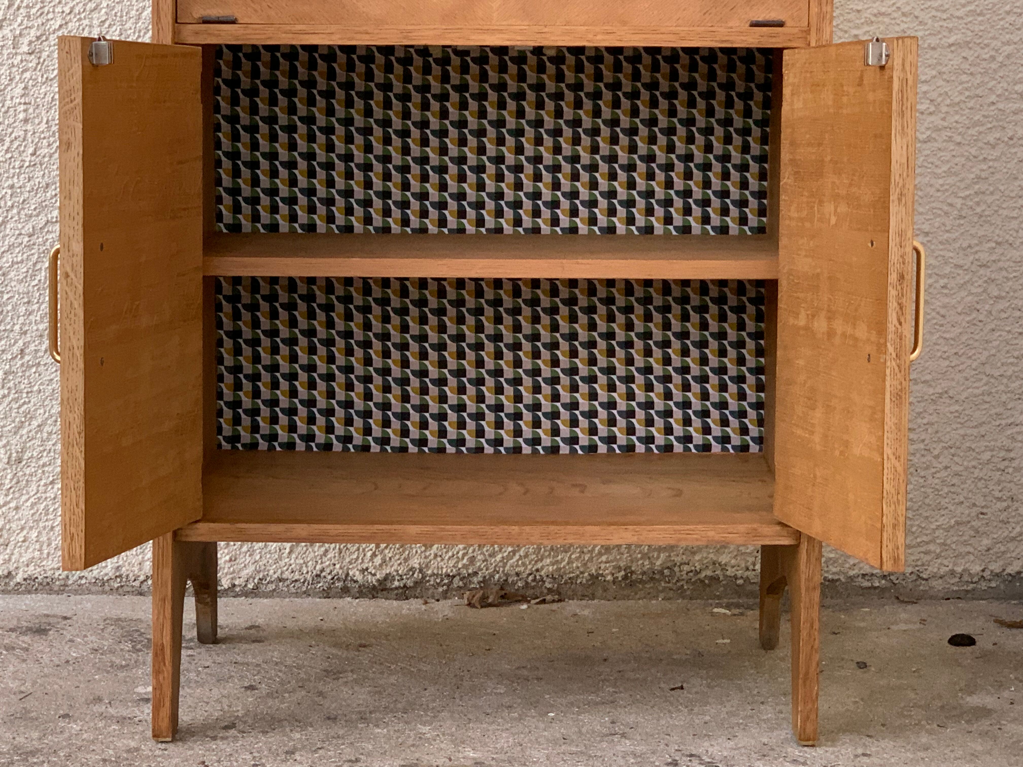 Secretary vintage feet aileron 1950