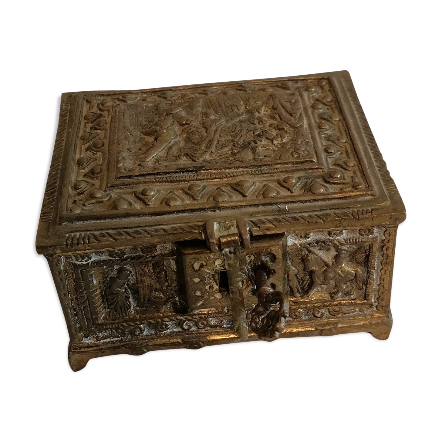 Old bronze jewelry box of nineteenth century high period.