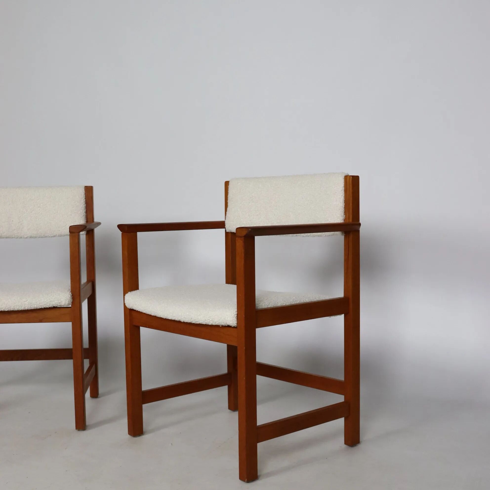Paire de fauteuils scandinaves années 60