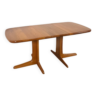 Teakhouten uitschuifbare eettafel