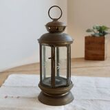 Antique lantern in patinated gold metal and engraved glass – decorative candlestick style