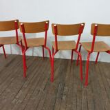 Chaises d'école