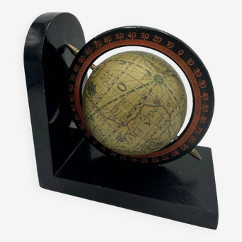 Globe map bookend
