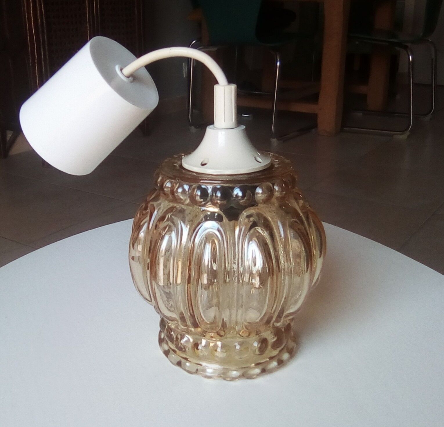 Hanging lamp in amber moulded glass 60/70 years