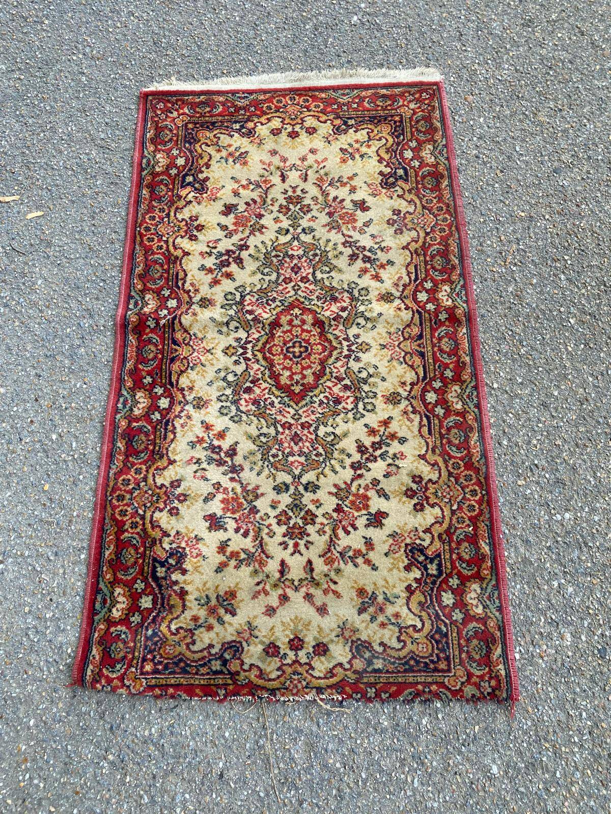 Vintage Persian wool rug in burgundy red 70x130cm