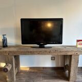 Low furniture workbench