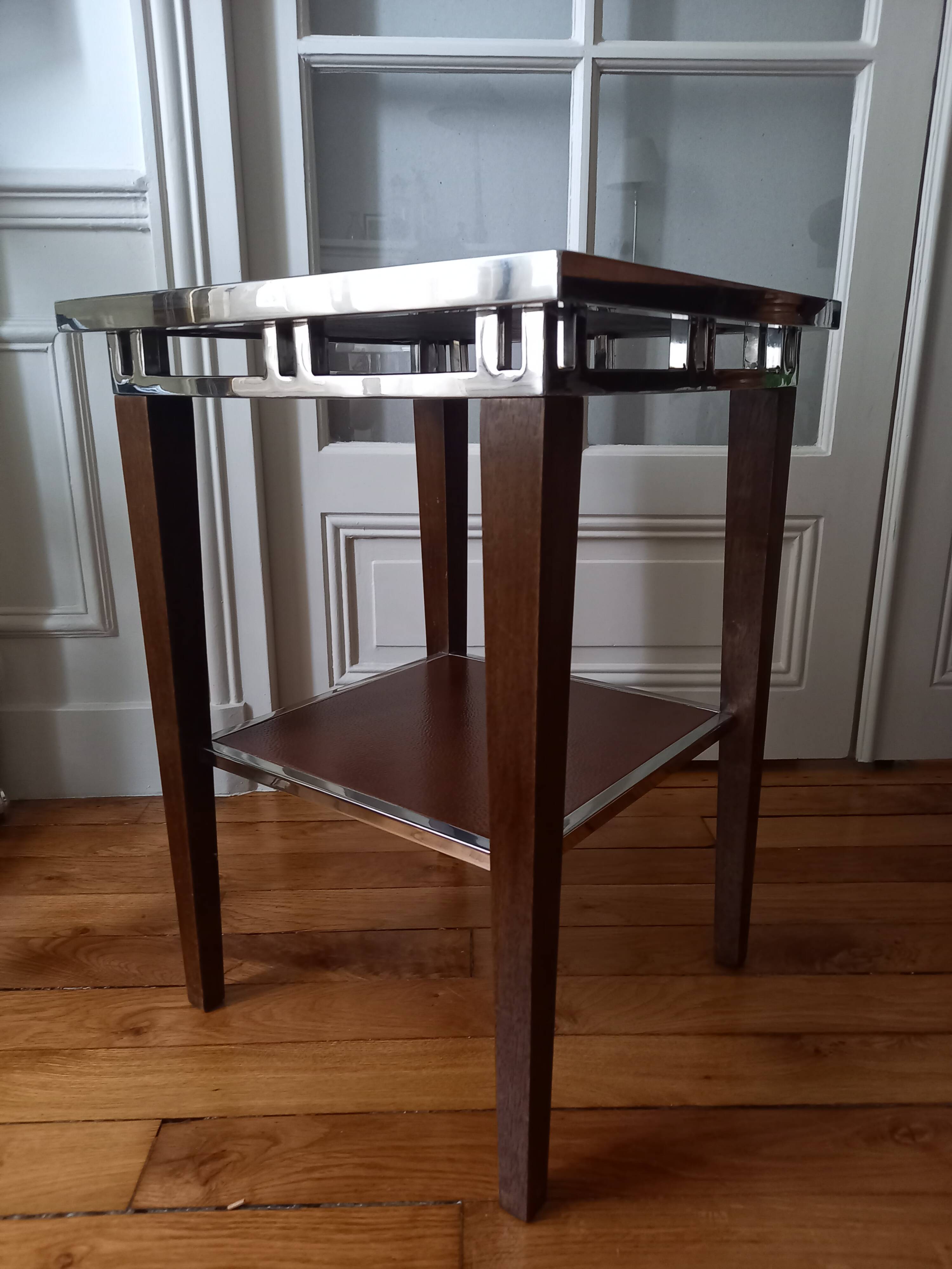 Small square side table/serving table in Art Deco style.