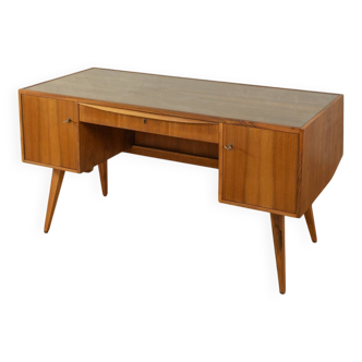 Bureau indépendant des années 1950