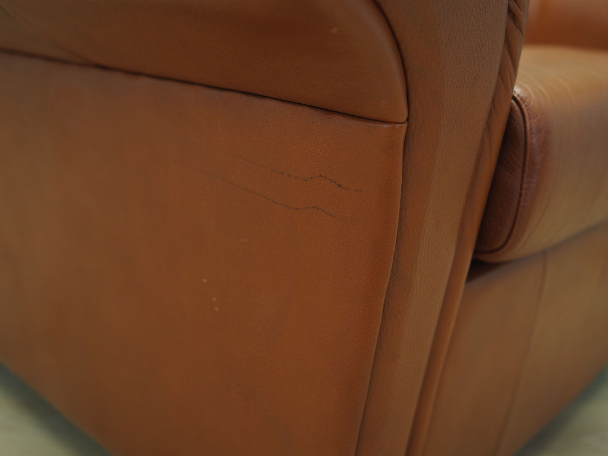 Fauteuil en cuir, design danois, années 60, production: Danemark