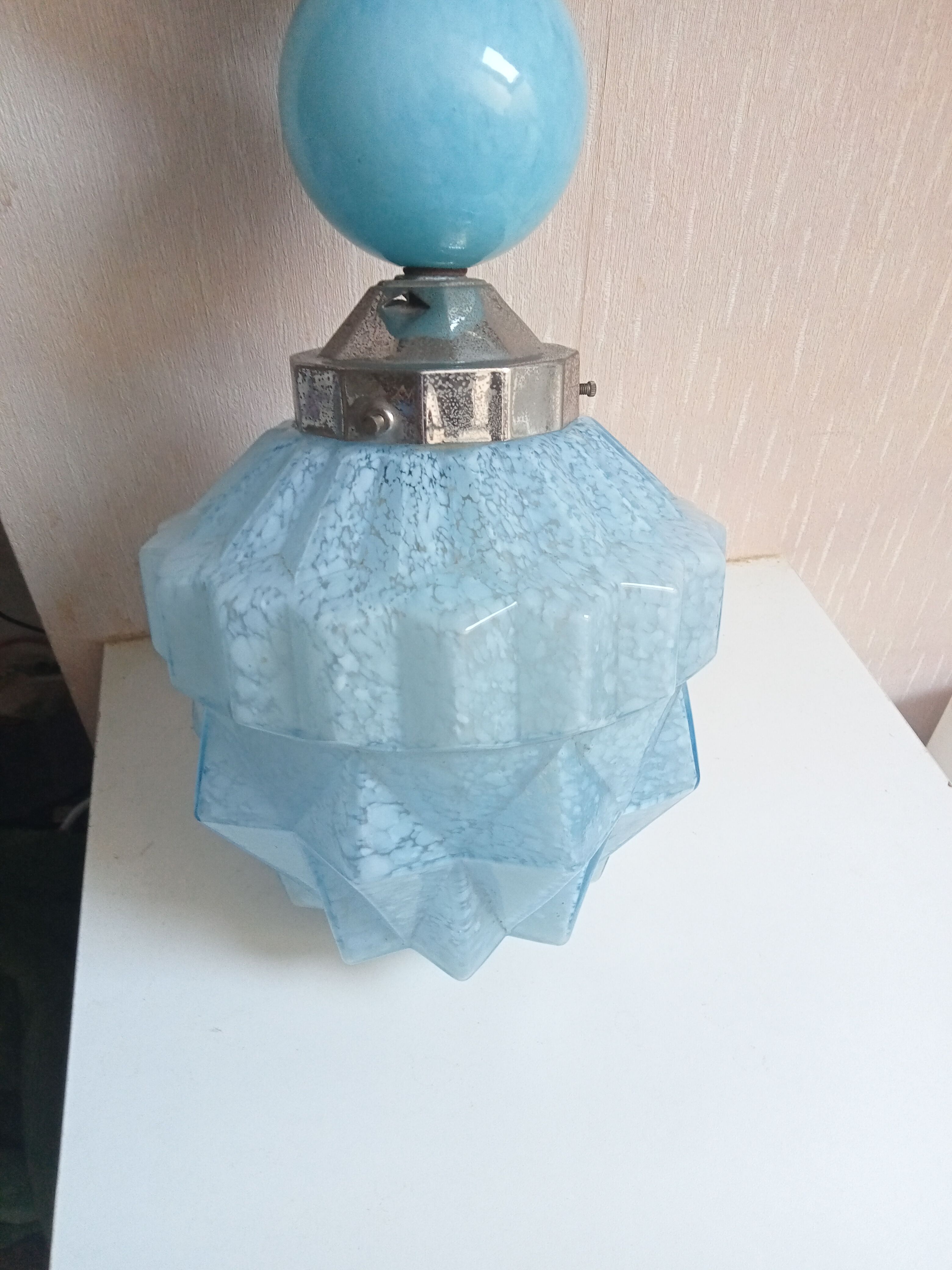 Lamp skyscraper opaline blue art deco 1920 height 35 cm diameter 18 cm