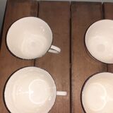Service à café ou thé ancien blanc nacré avec un liseré argent, en demi porcelaine Badonviller