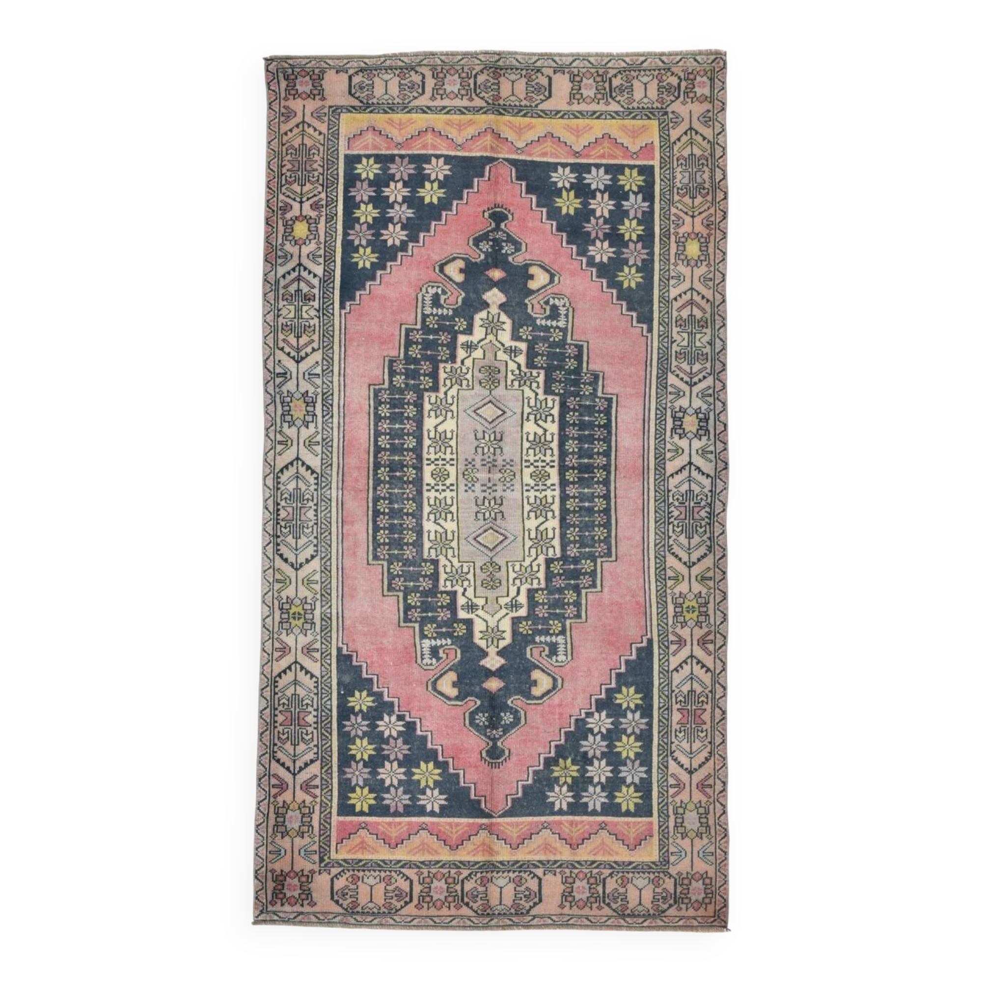 4x8 Turkish Vintage Rug, 123x234Cm
