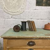 Buffet, meuble de métier à portes coulissantes