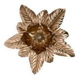 Vintage wall light in gold metal with leaf decorations