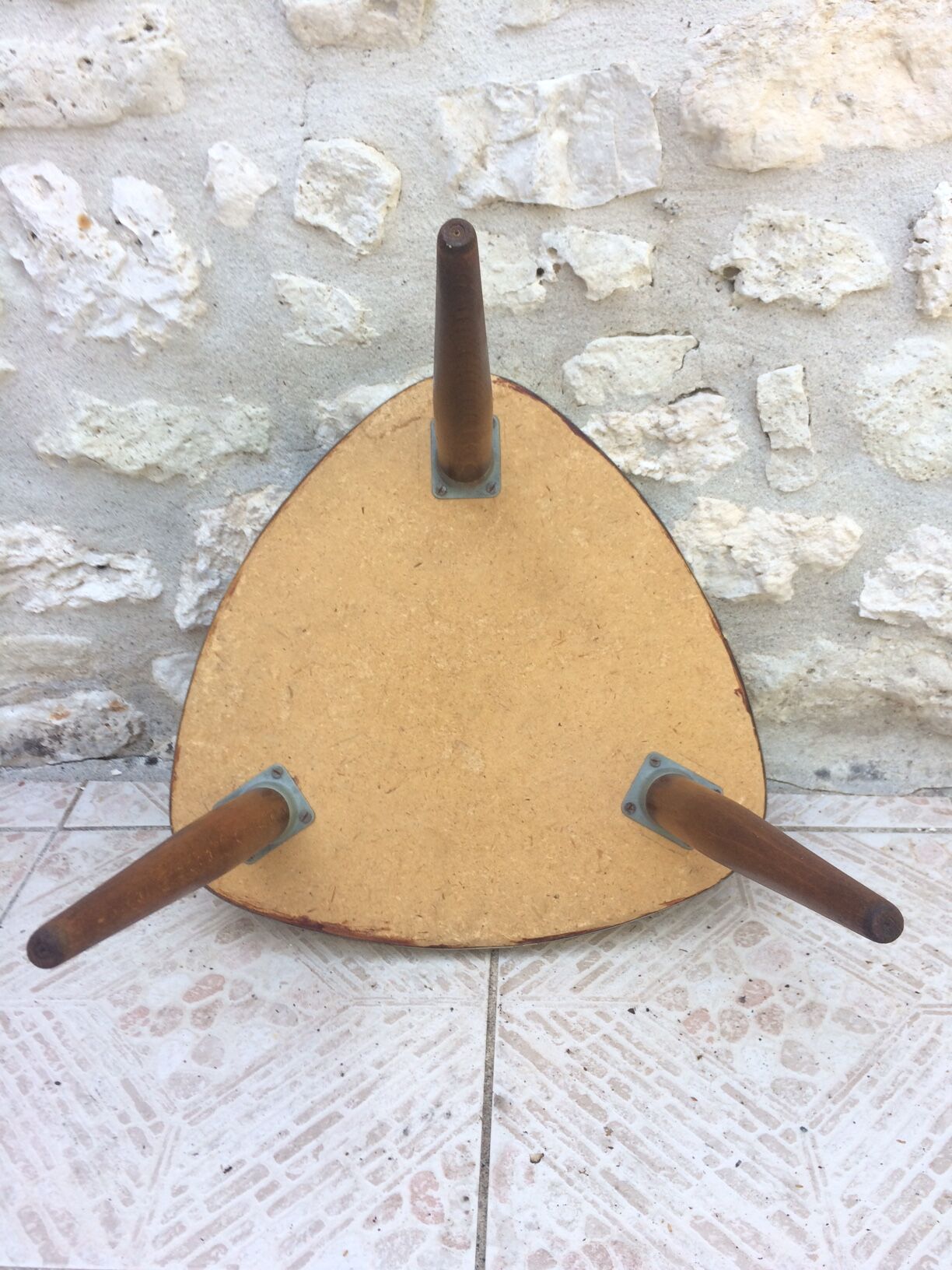 Side table in formica 60/70