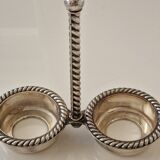 Salerons with support