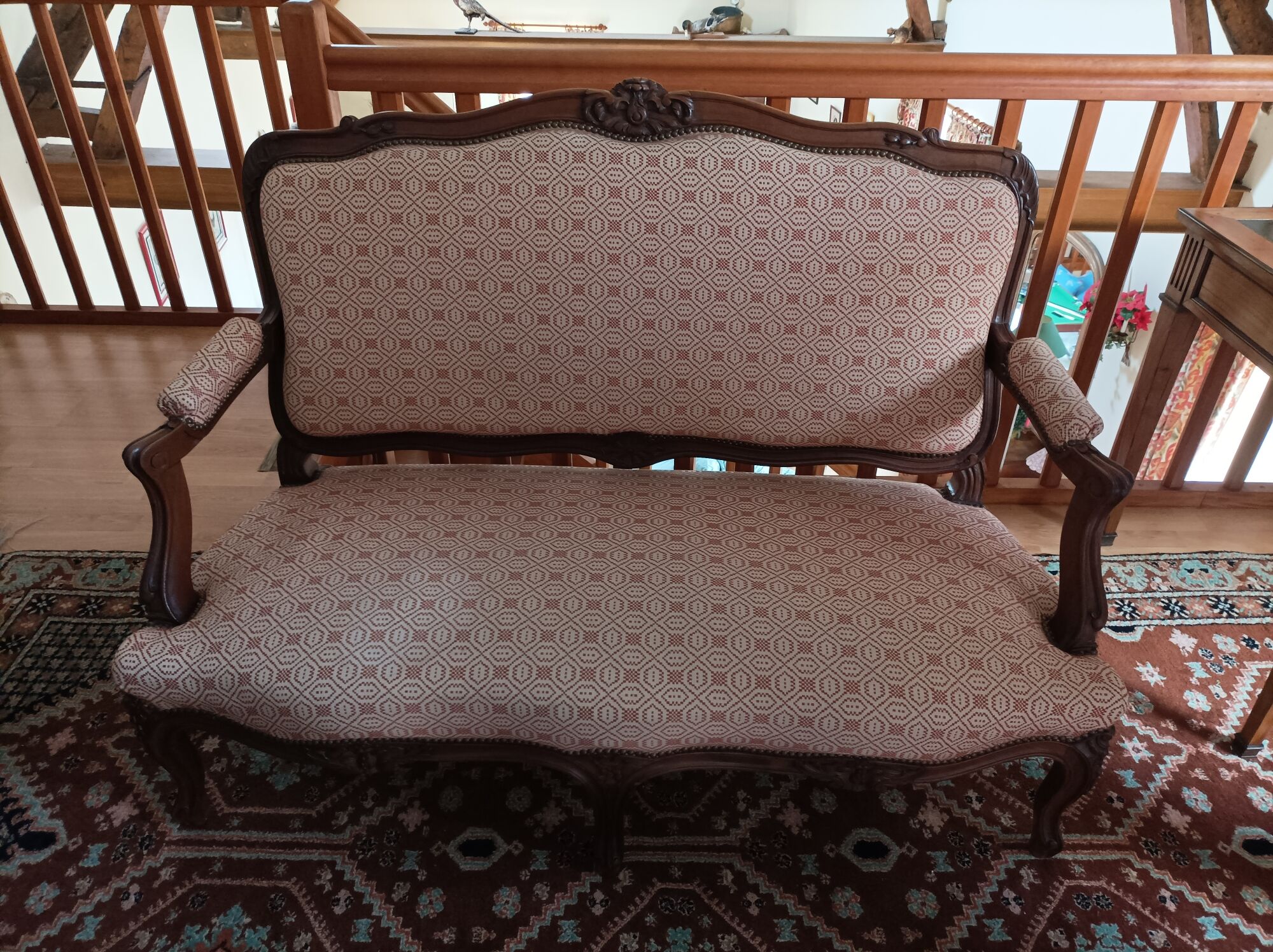 Canapé 2 places en bois et tissu