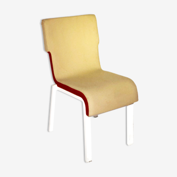 Contemporary design chair in white lacquered fabric and metal