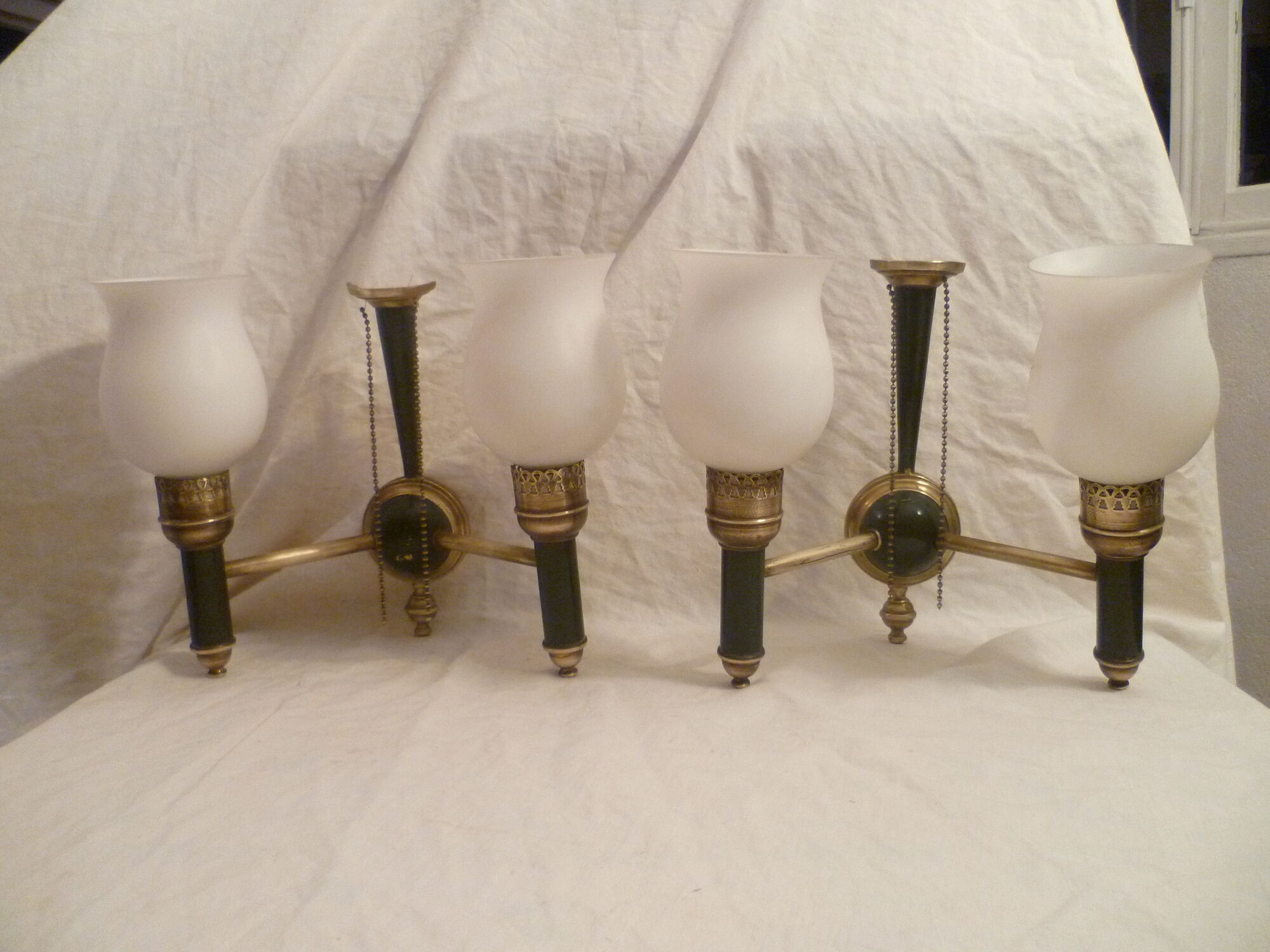 Pair sconces