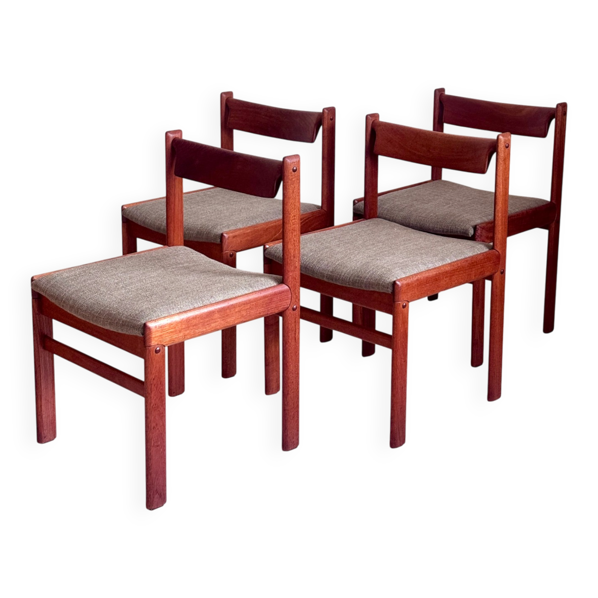 4 chaises de salle à manger H.W. Klein pour Bramin – teck – années 60