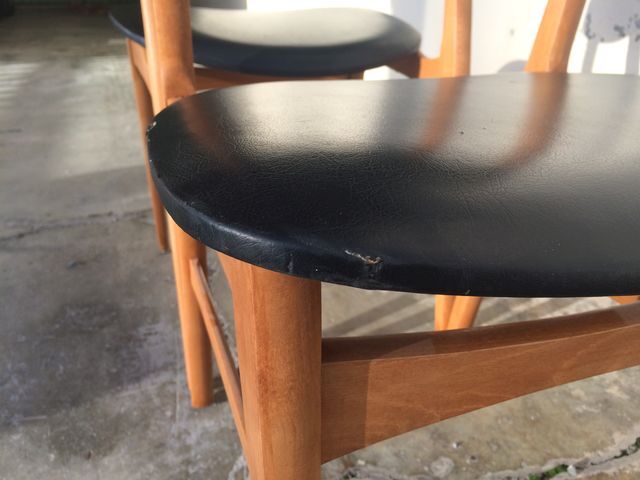 Pair of modernist Scandinavian chairs from the 1960s