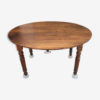 Oval table