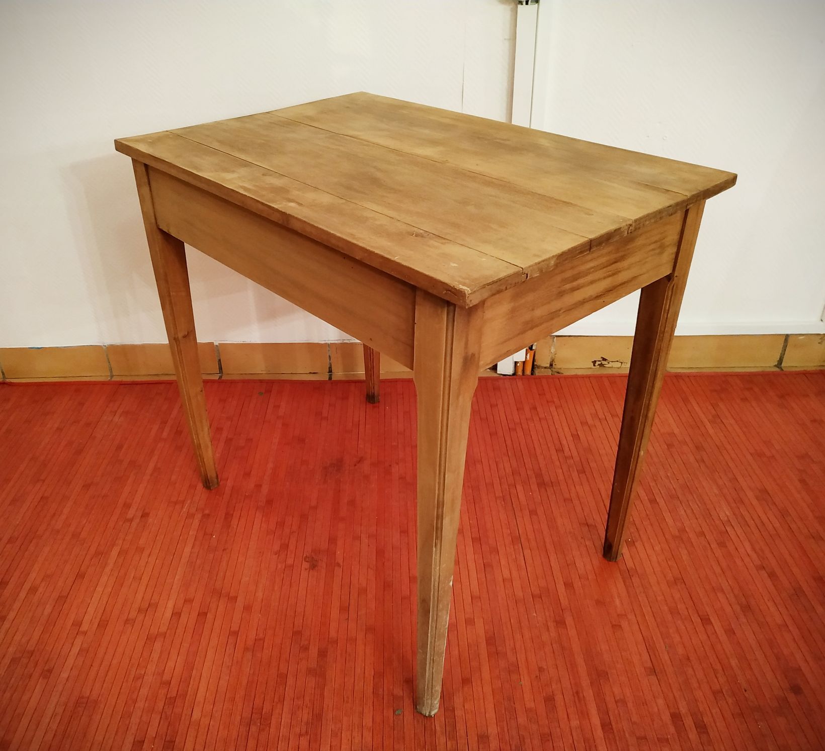 Old wooden table 83 cm