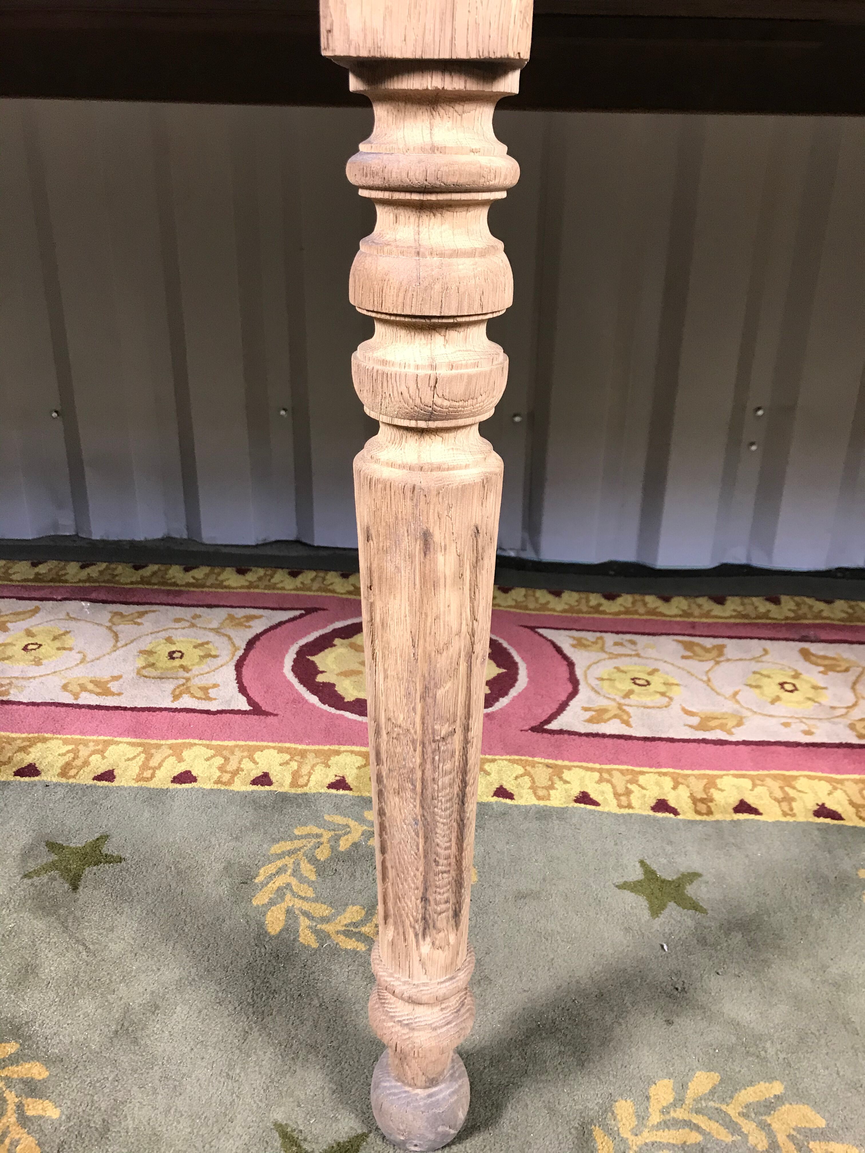 Table de ferme en chêne et sapin Louis Philippe aérogommée