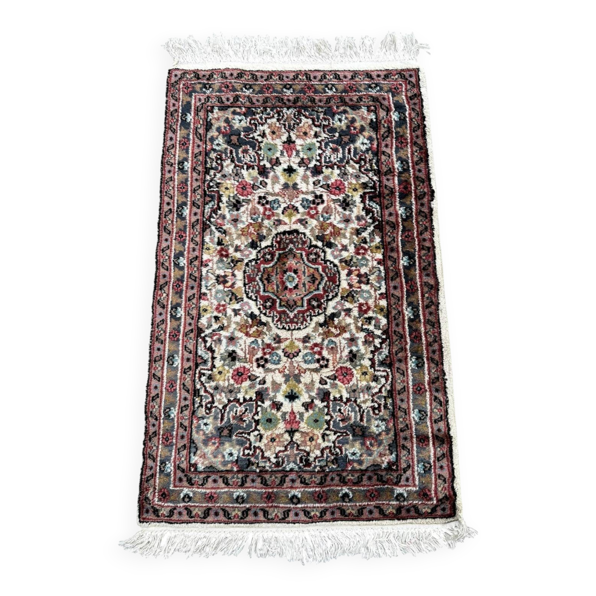 Persian rug in wool and silk 110cm x 60cm
