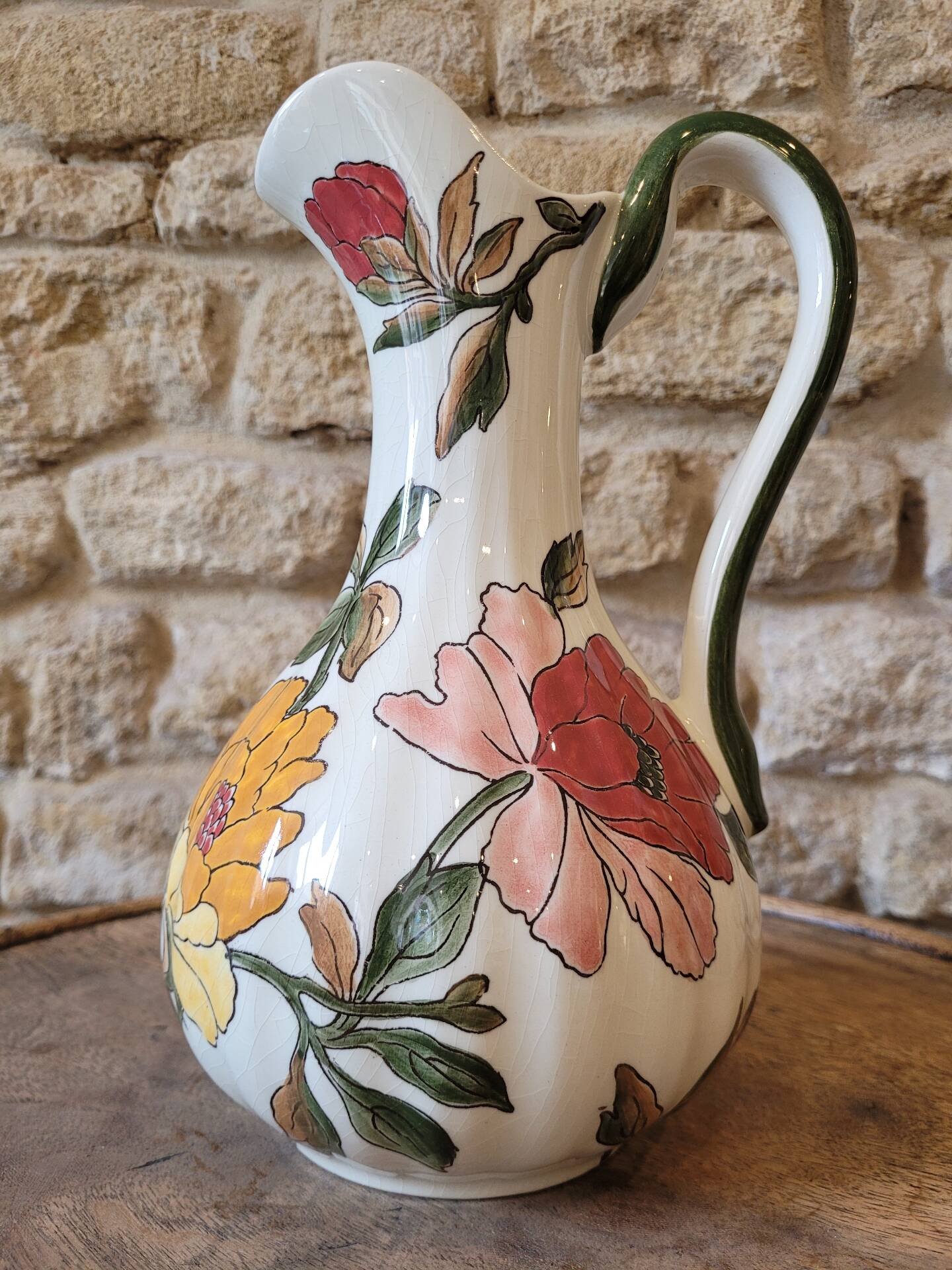 Pichet Gien "Les Grandes Fleurs" 30 June 1984 – Painted earthenware