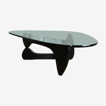 Coffee table Isamu Nogushi