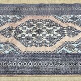 Handmade Pakistani Wool Rug - 2m04 x 1m21