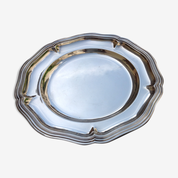 Silver metal dish with twisted edges