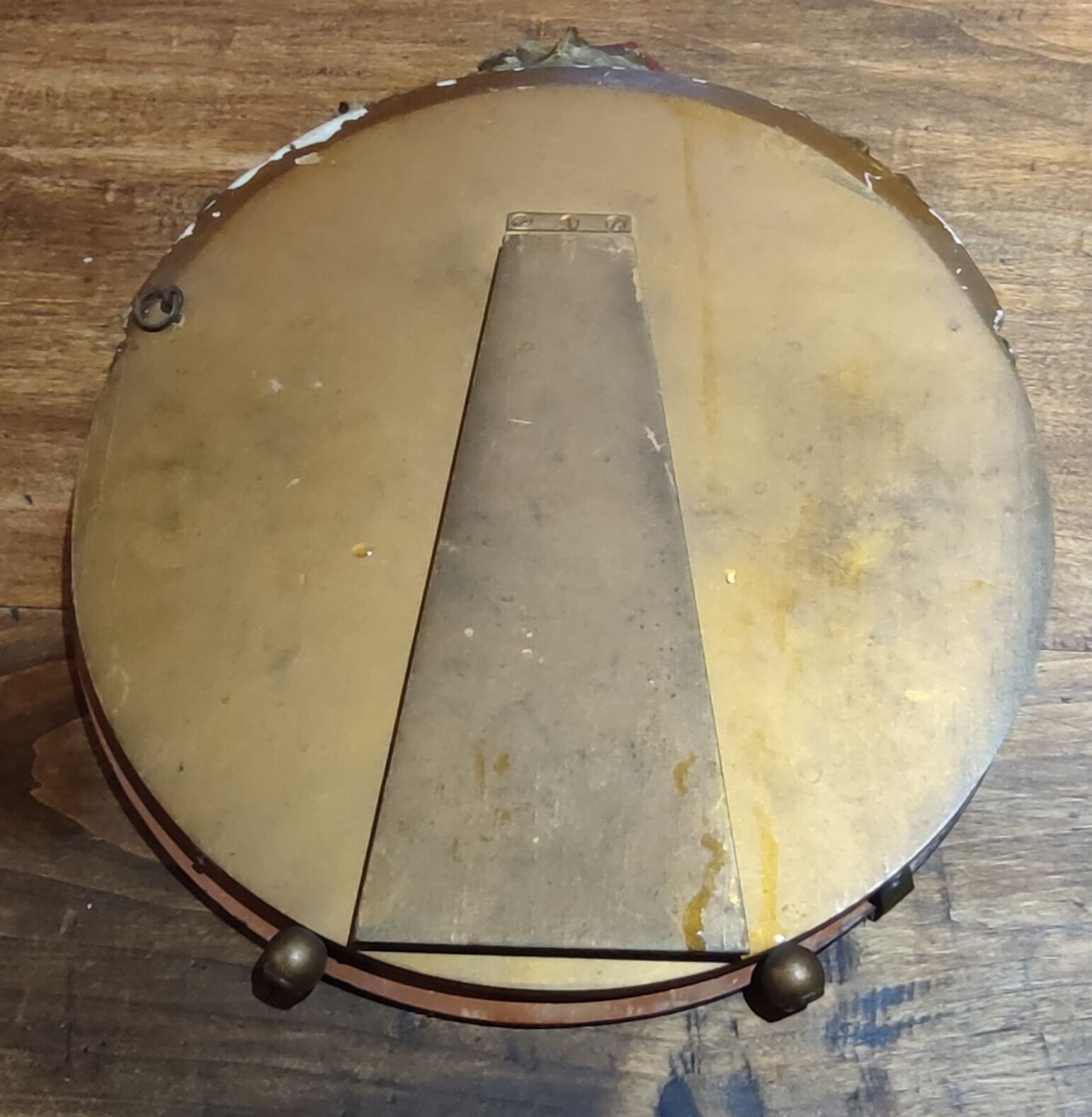 Mirror to pose, floral decoration, 1930